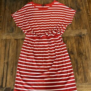 Burnt orange banana republic T-shirt dress with pockets!